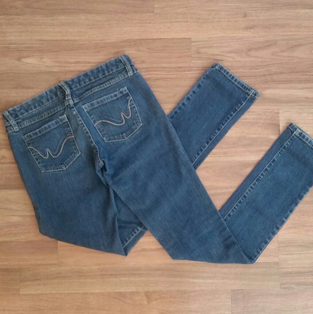 Jeans - Picture 2 of 4